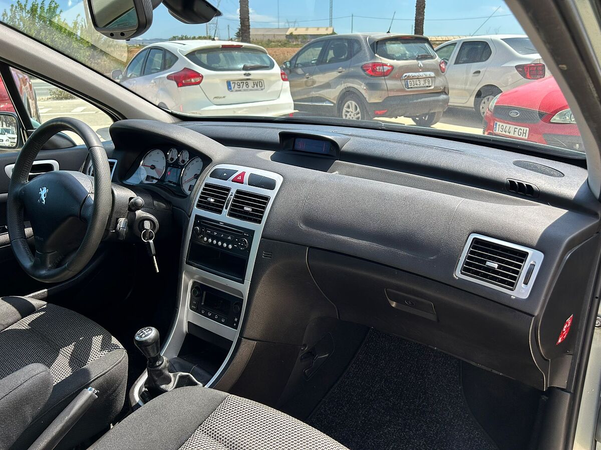 PEUGEOT 307 SW ESTATE 1.6 HDI SPANISH LHD IN SPAIN 148000 MILES SUPERB 2007